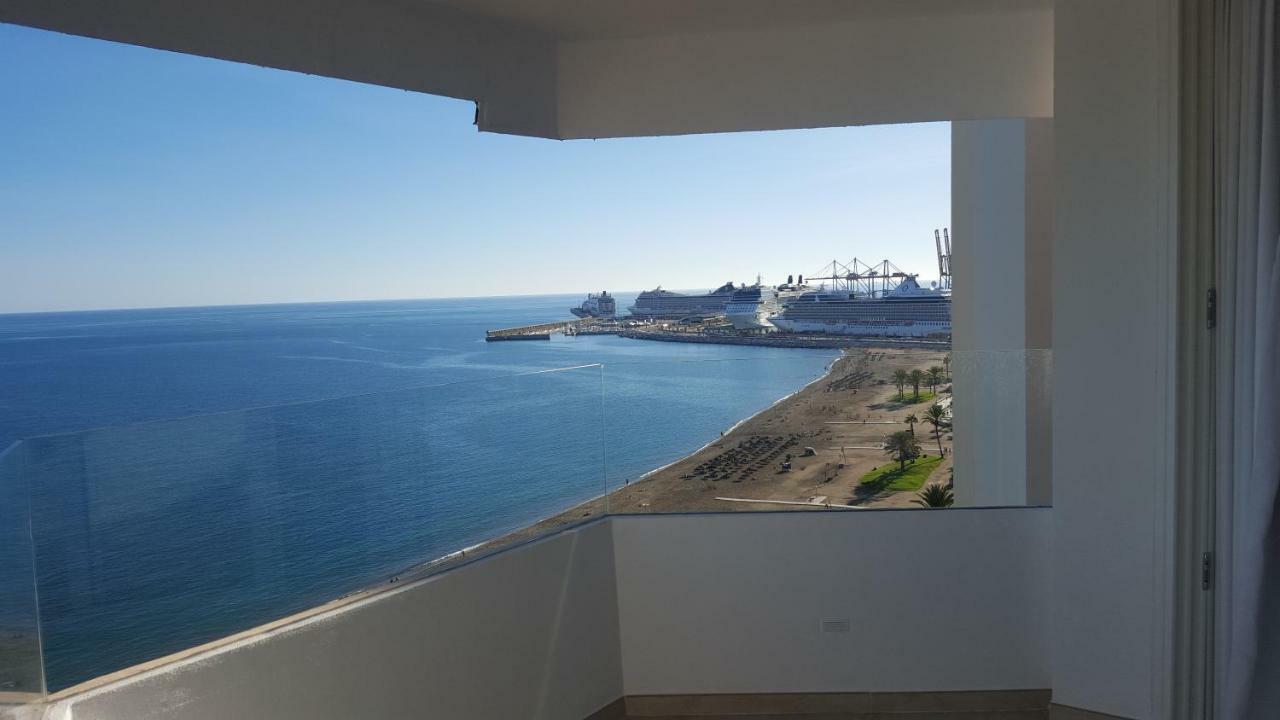 Seafront La Malagueta I Apartment Malaga Exterior photo