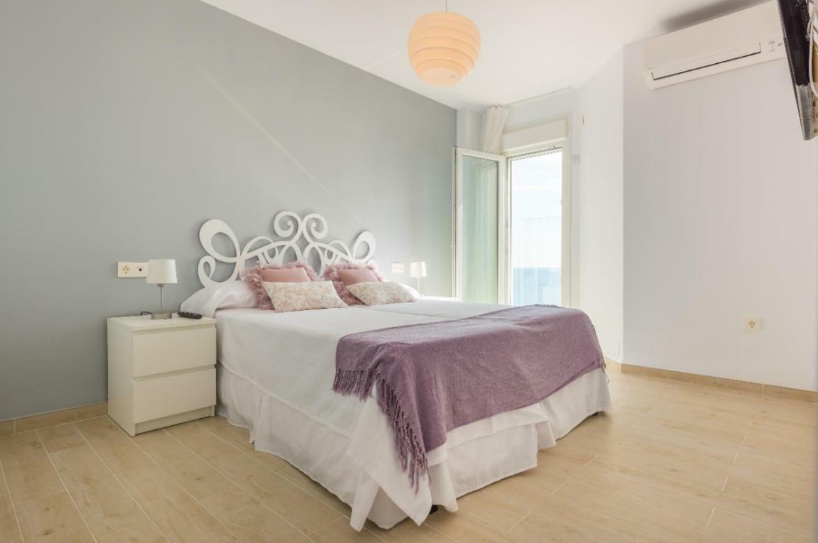 Seafront La Malagueta I Apartment Malaga Exterior photo